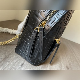 Новая мини-сумка FENDI Модель № 389 Застежка-молния С карманом на