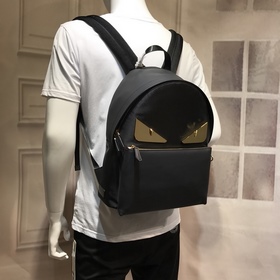 FENDI 2352 Рюкзак из нейлона с патчворком С вставленным изображен