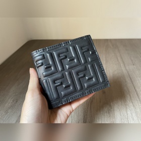 FENDI Классический кошелек с маленьким монстром Оригинальная кожа