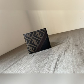 FENDI Классический кошелек с маленьким монстром Оригинальная кожа