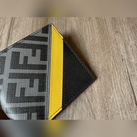 FENDI Классический кожаный кошелек с замком Оригинальная кожа, м