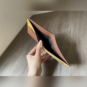 FENDI Классический кожаный кошелек с замком Оригинальная кожа, м