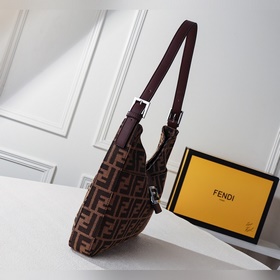 FENDI  Коричневая сумка-багет 19 Новая модель в стиле ретро с уз