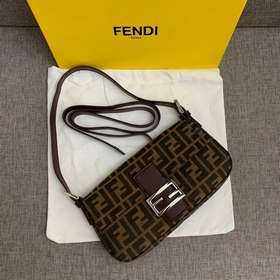 FENDI Старая сумка FF из парусины в стиле ретро Ретро-стиль. В э