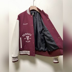 VERSACE Ретро-бейсболка. Ткань подкладки： Когда речь заходит о V