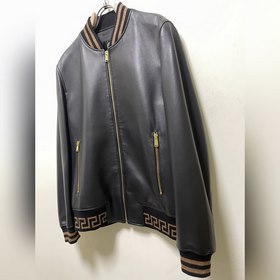 VERSACE &nbsp; Испанская овчина &nbsp; Повседневный крой 
