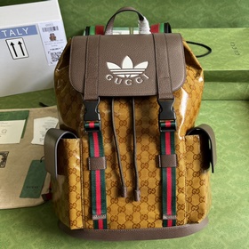 Рюкзак из совместной коллекции adidas x Gucci Этот рюкзак из совм