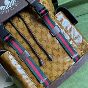 Рюкзак из совместной коллекции adidas x Gucci Этот рюкзак из совм