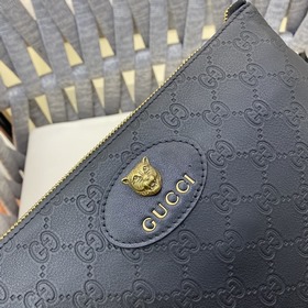 GUCCI (Гуччи) сумочка с отделением для купюр, вместительная, нова