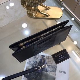 GUCCI Гуччи Новейшая модель мужской сумки-клатча из импортной кож