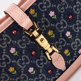 GUCCI Модель： 637092 Розовый кожаный чехол для джинсов Размеры： ш