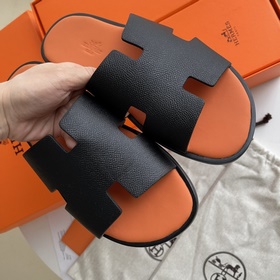 Мужские тапочки HERMES, классическая модель, которой не могут уст