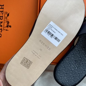 Мужские тапочки HERMES, классическая модель, которой не могут уст