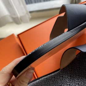 Мужские тапочки HERMES, классическая модель, которой не могут уст