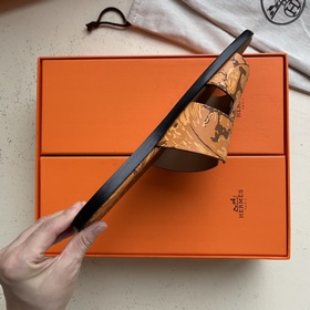 Мужские тапочки HERMES, классическая модель, которой не могут уст