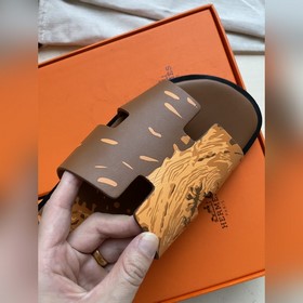 Мужские тапочки HERMES, классическая модель, которой не могут уст