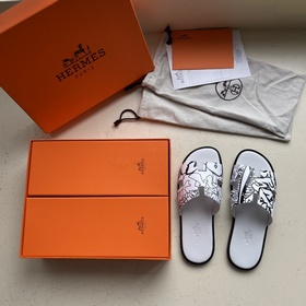 Мужские тапочки HERMES, классическая модель, которой не могут уст