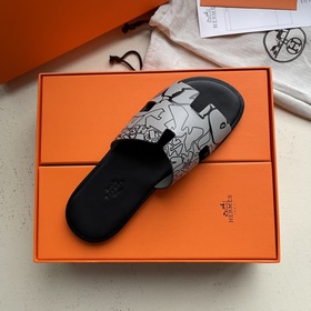 Мужские тапочки HERMES, классическая модель, которой не могут уст