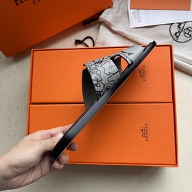 Мужские тапочки HERMES, классическая модель, которой не могут уст