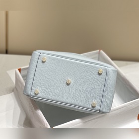Сумка Hermès, цвет «Святой Грааль» Необычный дизайн, сочетающий 