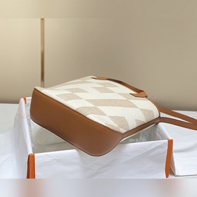 Сумка Hermès через плечо   Коричневый. Долгожданная сумка Hermè