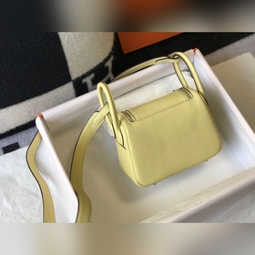 Hermès Сумки через плечо &nbsp; «Куриный желтый» Не стоит нед