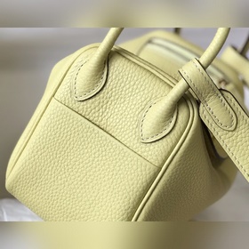 Hermès Сумки через плечо &nbsp; «Куриный желтый» Не стоит нед