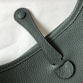 Сумка Hermès - Абрикосовый зеленый. - Ремешок в тон сумки Togo из