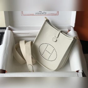 Сумка Hermès через плечо — молочный коктейль Цветные плечевые рем