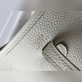 Сумка Hermès через плечо — молочный коктейль Цветные плечевые рем