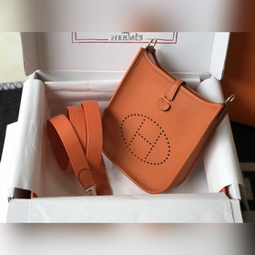 Сумка Hermes через плечо, оранжевая Цветные плечевые ремни Togo т