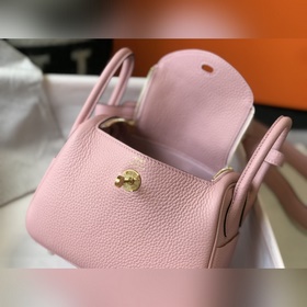 Сумка Hermès  «Молочный коктейль» Не стоит недооценивать популяр