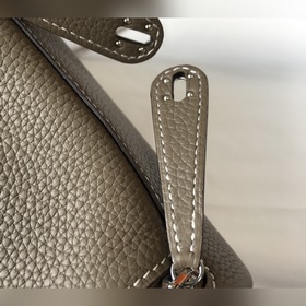 Сумка Hermès через плечо  «Слоновая кость/серебро» Не стоит недо
