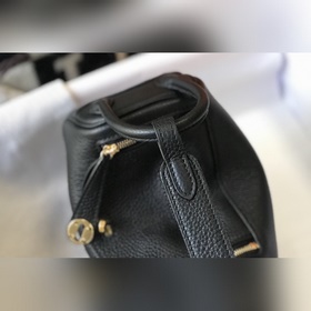 Сумка Hermès через плечо  «Черный золотой» Не стоит недооцениват