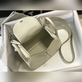 Сумка Hermès «Белая шерсть/серебро» Не стоит недооценивать попул