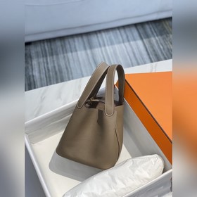 Hermès Сумки Полная коллекция сумок для продуктов - &Слонова