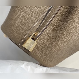 Hermès Сумки Полная коллекция сумок для продуктов - &Слонова