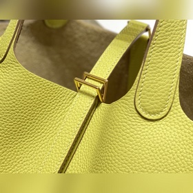 Сумка Hermès  Маленький желтый цыпленок Если вы достаточно хоро