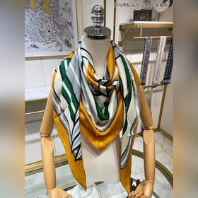 Hermès Треугольный платок «Четыре лошади колесница» Многофункцион