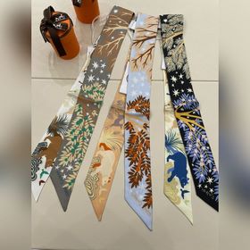 Hermès Twilly маленький шелковый платок, материал： 16M шелк с кос