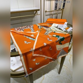 Шарф из кашемира Hermes Высочайшее качество изготовления, отлична
