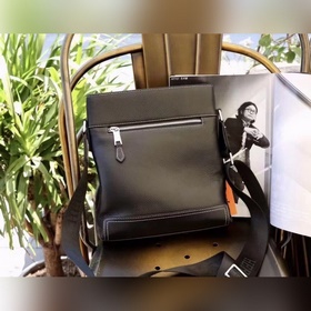 Hermes новейшая модель мужской сумки через плечо изготовлена из и