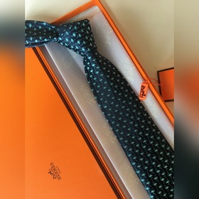 Выбор лучших товаров Hermes, популярные модели