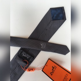 Выбор лучших товаров Hermes, популярные модели
