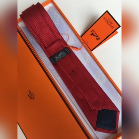 Выбор лучших товаров Hermes, популярные модели