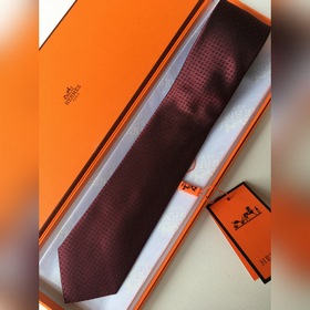Выбор лучших товаров Hermes, популярные модели