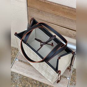 Новая сумка Cushion Tote от Loewe Высокое качество, практичность,