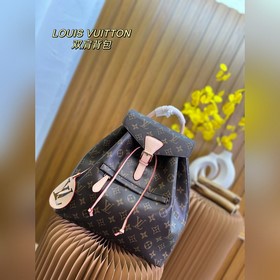LV подержанный рюкзак, подходит к любому стилю Незаменимый аксесс