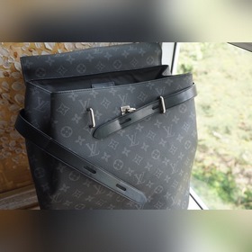 LV Модель： M44052 Рюкзак Zack Рюкзак Zack, разработанный японским