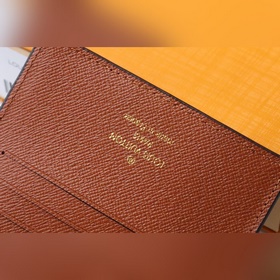 Короткий кошелек LV, модель M60451 Victorinem Этот кошелек изго